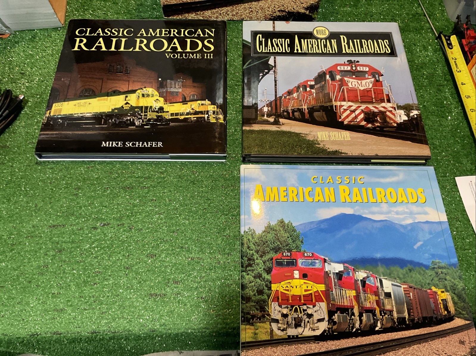 Classic American Railroad 3-Volume Set: Santa Fe, Pennsylvania, Southern Pacific