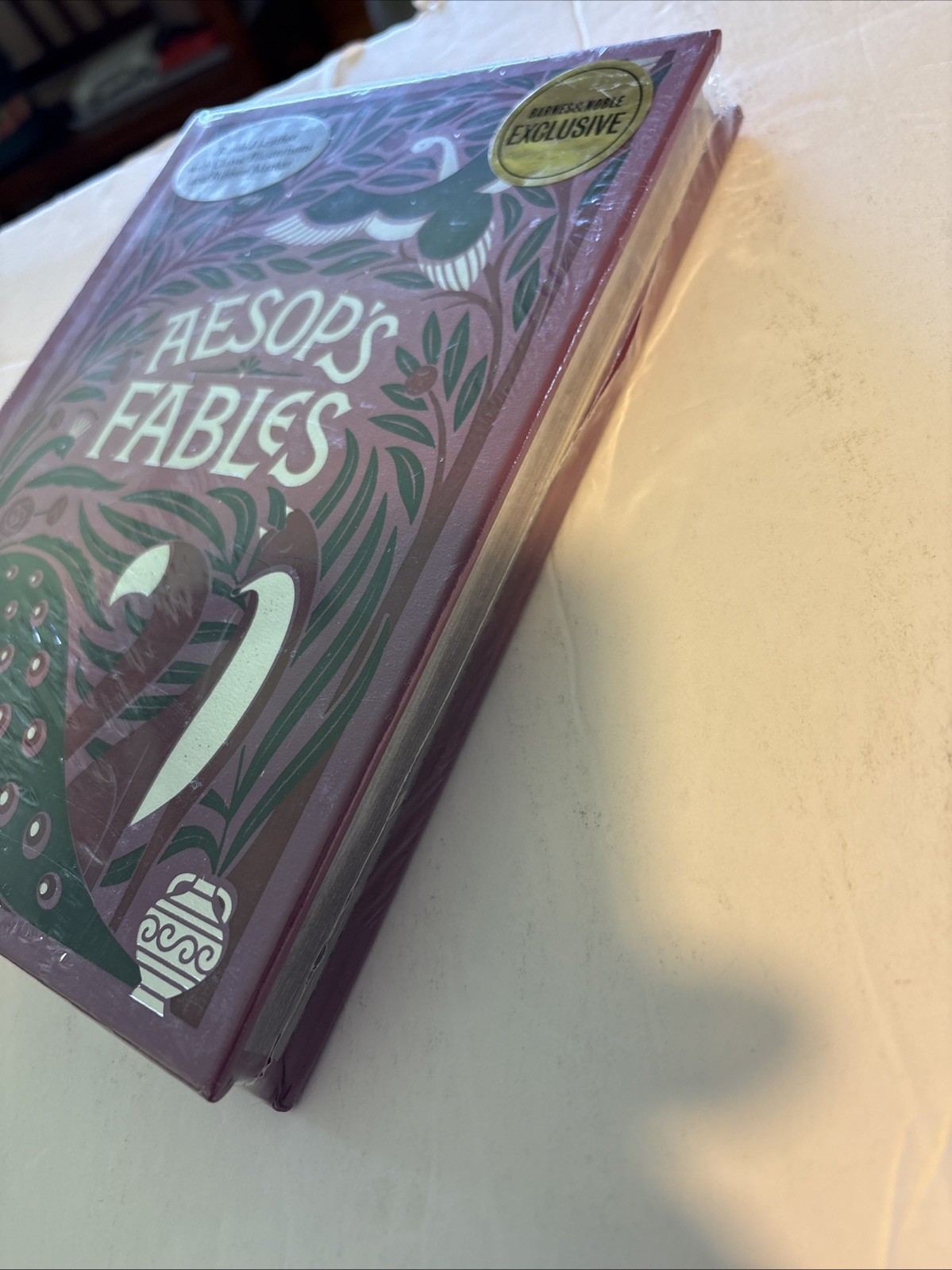 AESOP’S FABLES Leather Bound Collectible Edition, Brand New (Factory Sealed)