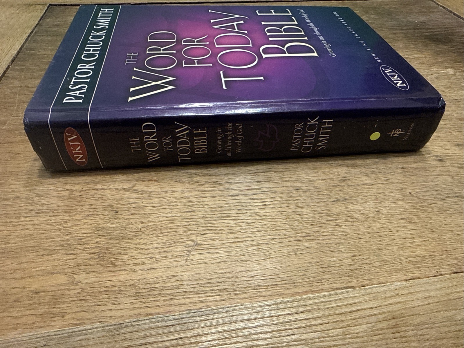 The Word for Today Bible: New King James Version Pastor Chuck Smith – Hardcover