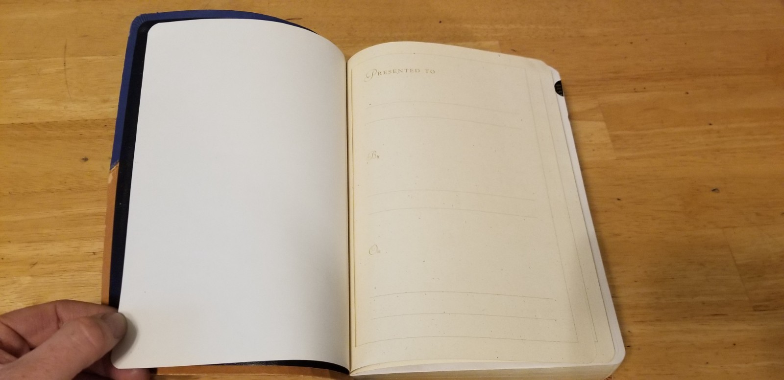 The MacArthur Study Bible: New King James Version Butterscotch / Blue Jay