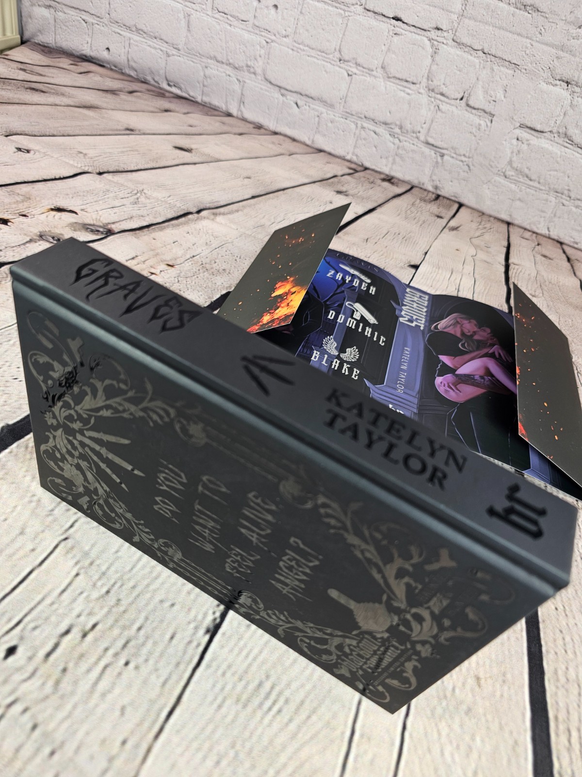 SIGNED Graves Katelyn Taylor Blackout Romance Exclusive Limited Edition Sprayed