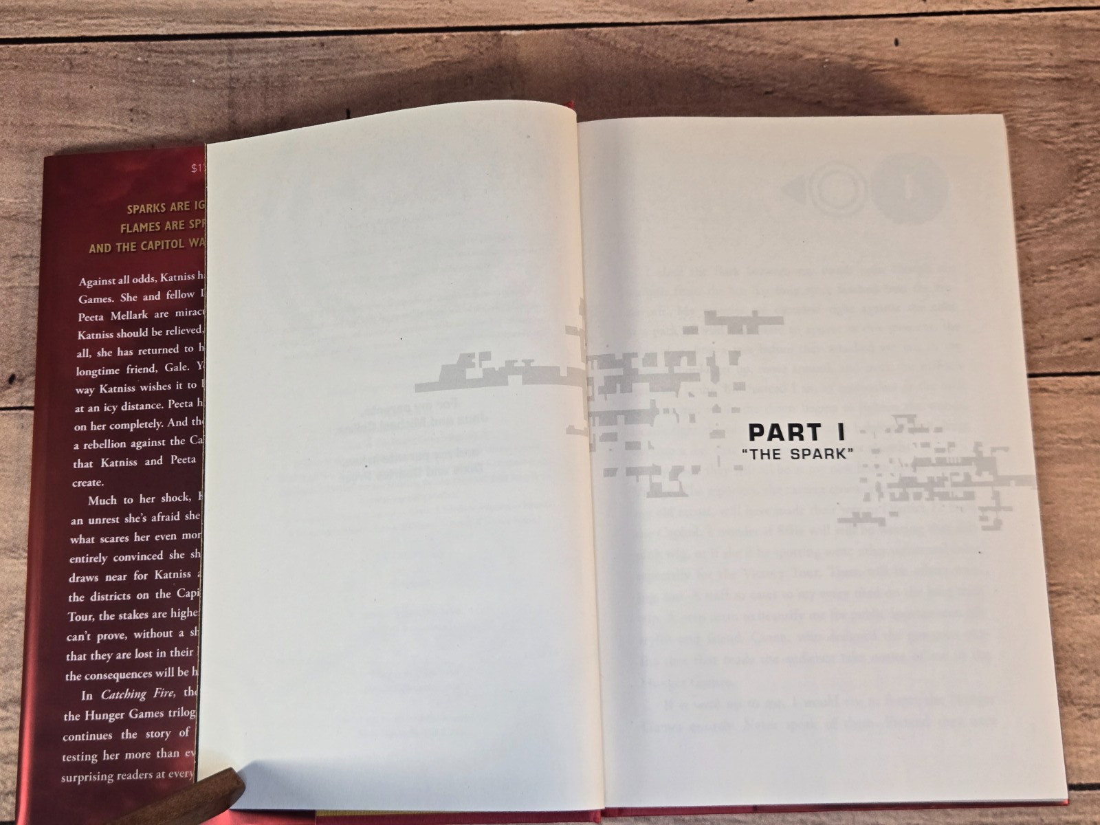 Catching Fire Suzanne Collins 1st Edition Hardcover Hunger Games Book 2