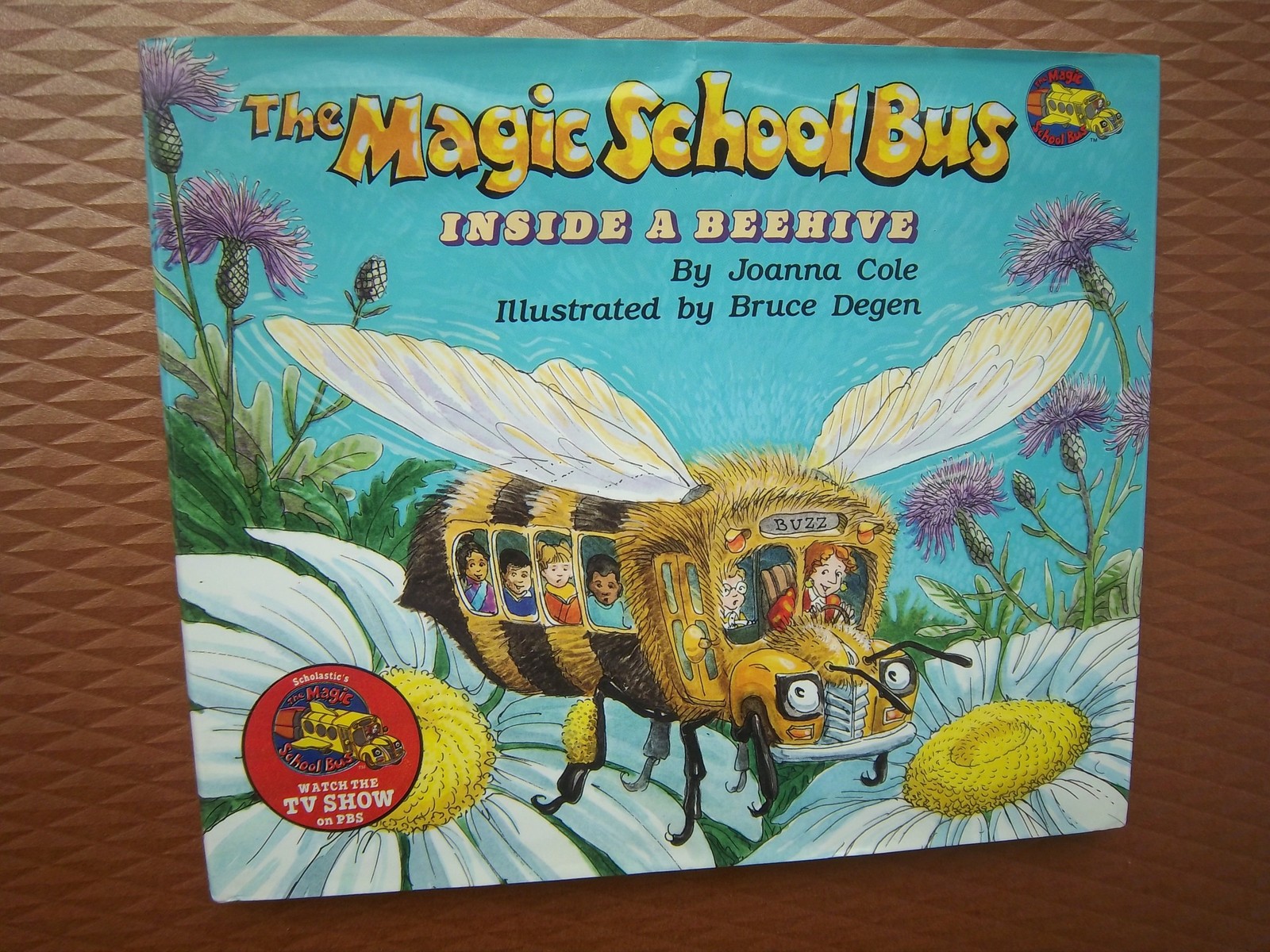 The Magic School Bus Inside a Beehive – Cole, Joanna|Degen, Bruce – Good – S…