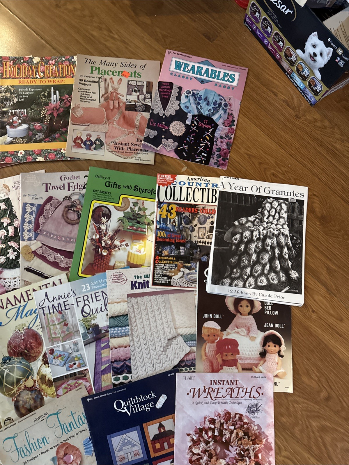 Huge Lot of 41 Arts & Craft Leaflets/Booklets/Mixed Variety of Crafting & Stitch