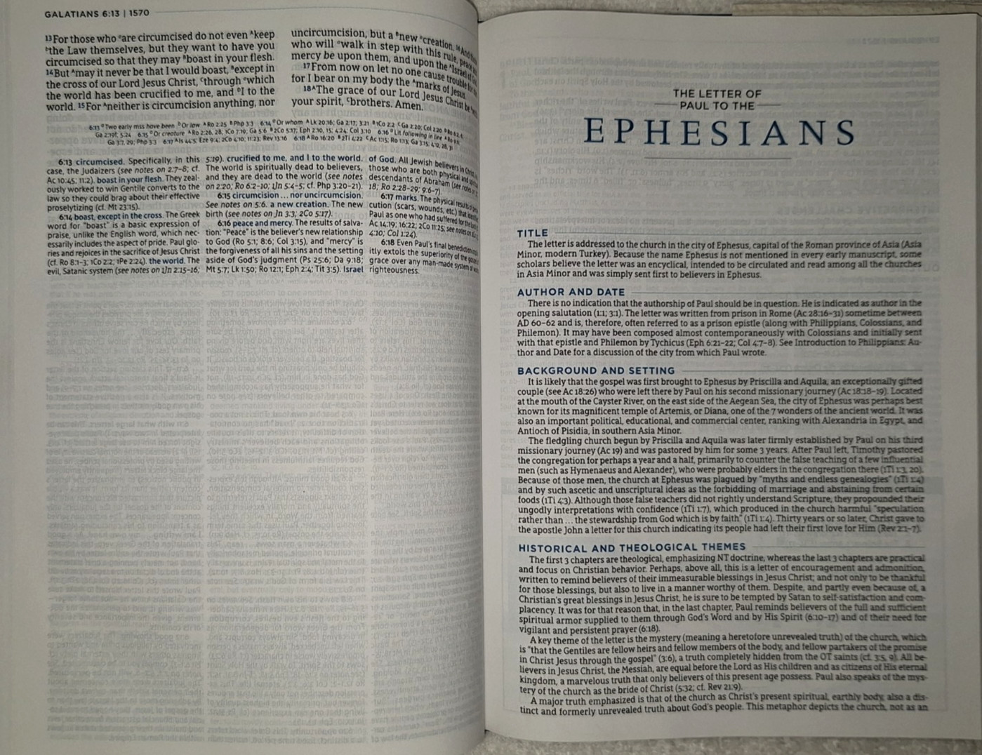 The MacArthur Study Bible, 2nd Edition, Legacy Standard Bible Hardcover Nelson