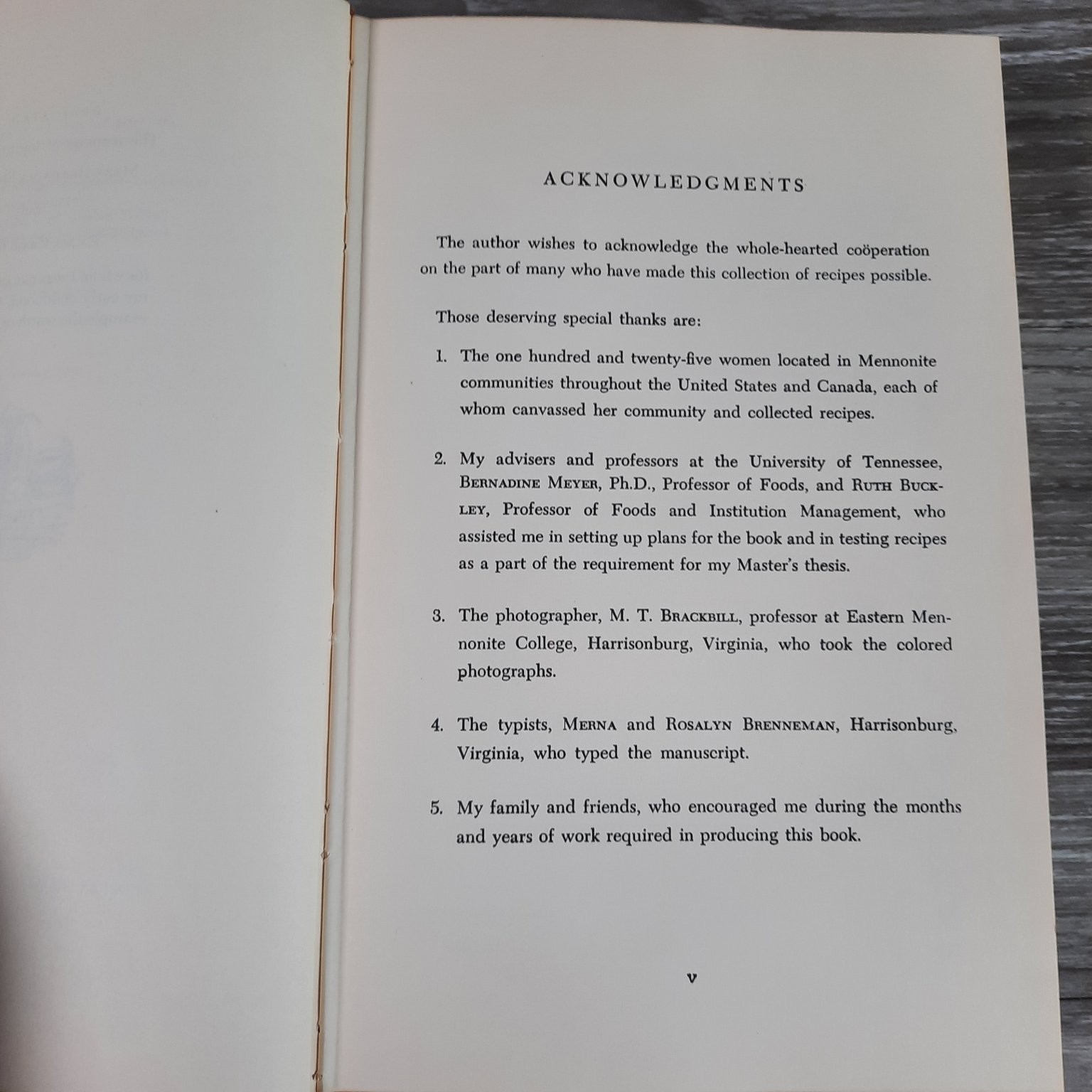 Mennonite Community Cookbook Showalter 1974 18th Printing Herald Press Recipes