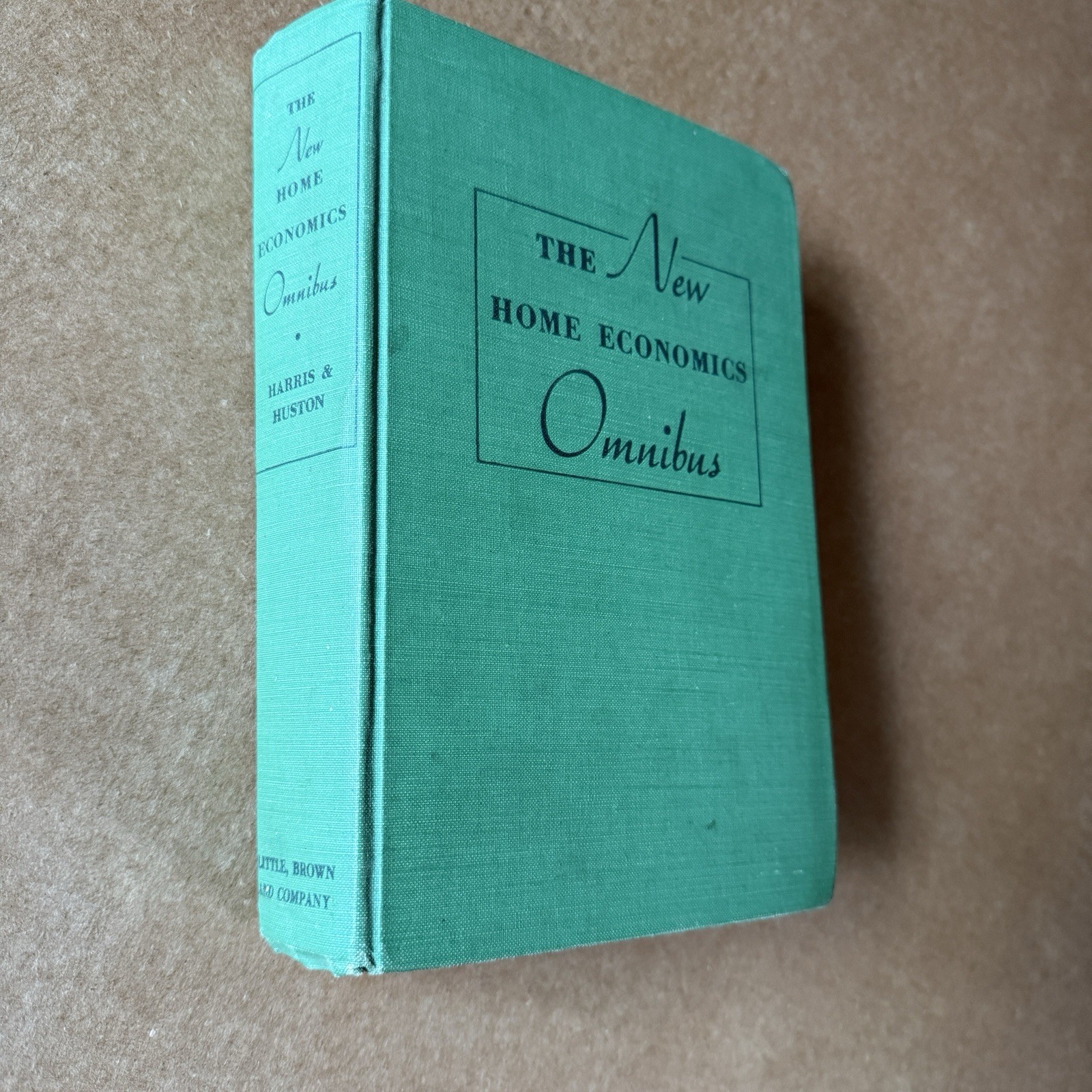 VTG Home Econmics/Homemaker’s Guide 1941 “The New Home Economics Omnibus” Read