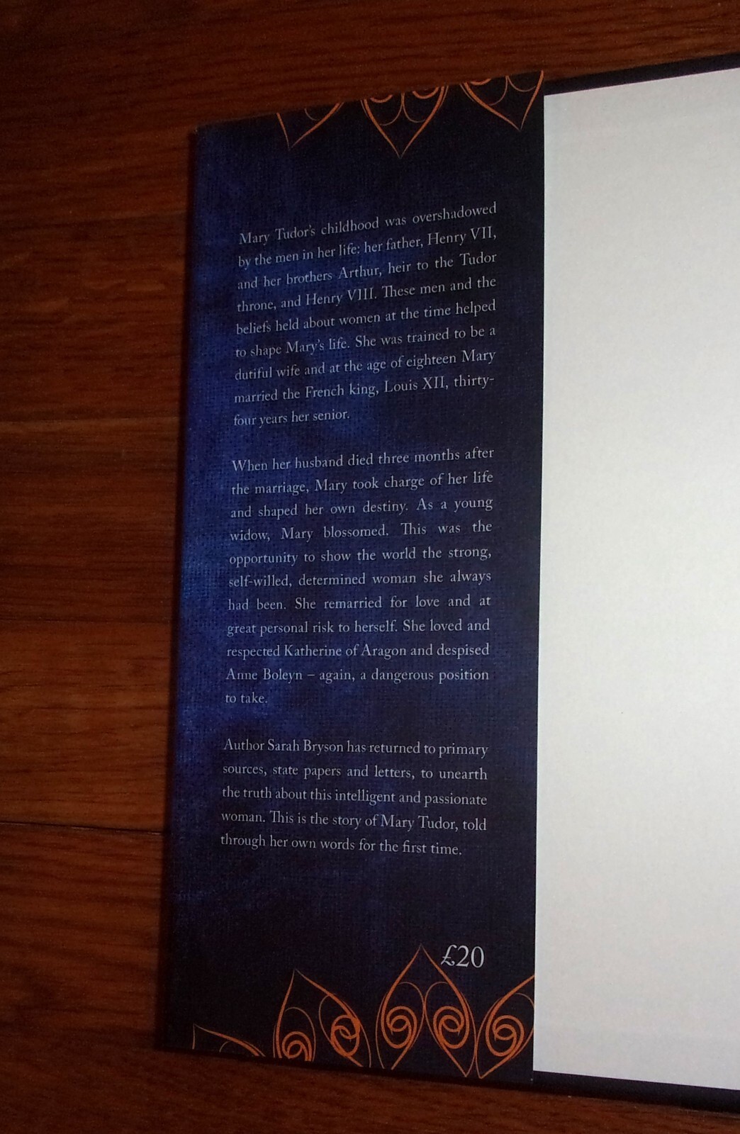 LA REINE BLANCHE-Mary Tudor, Life in Letters-British Royalty-BRAND NEW 1st HC DJ