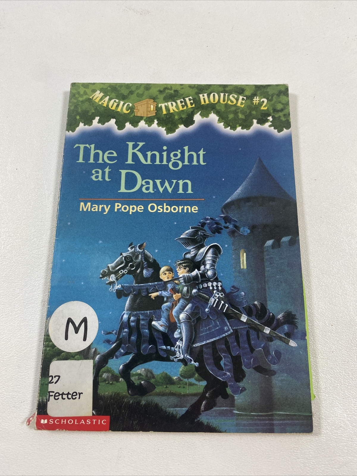 The Knight At Dawn #2 – Mary Pope Osborne (Paperback, 1995)
