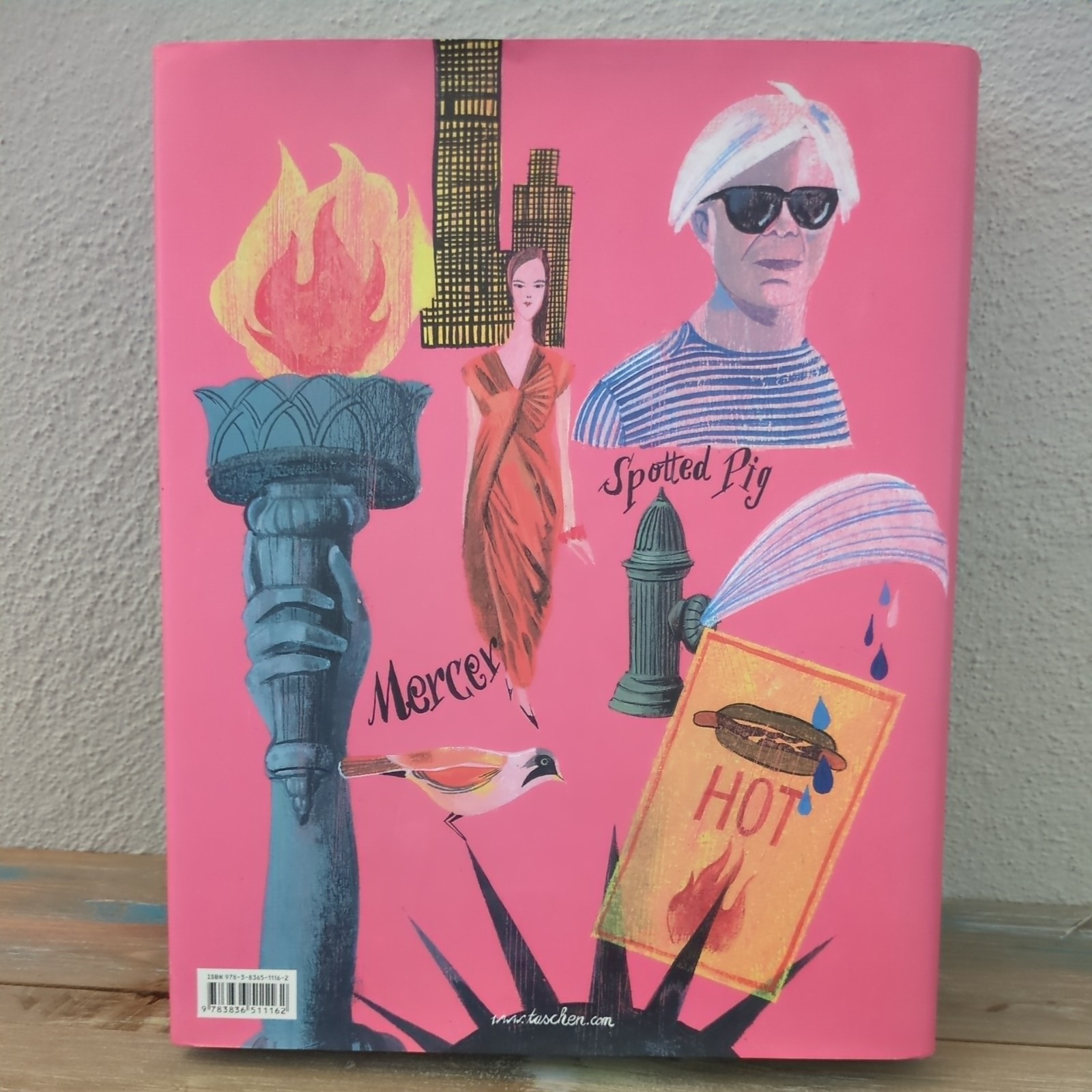 TASCHEN’s New York: 2nd Edition: JU Hardback Book | Great coffee table book!