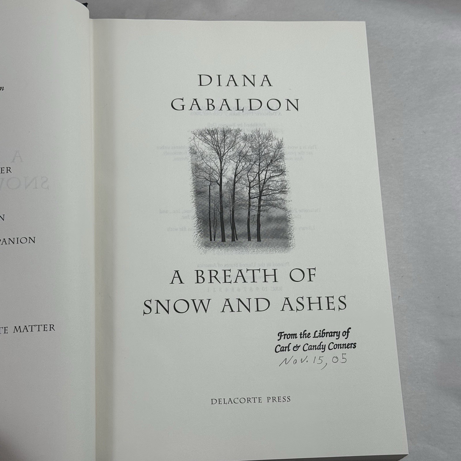 Diana Gabaldon A Breath of Snow and Ashes (Outlander) 2005 1st/1st HCDJ