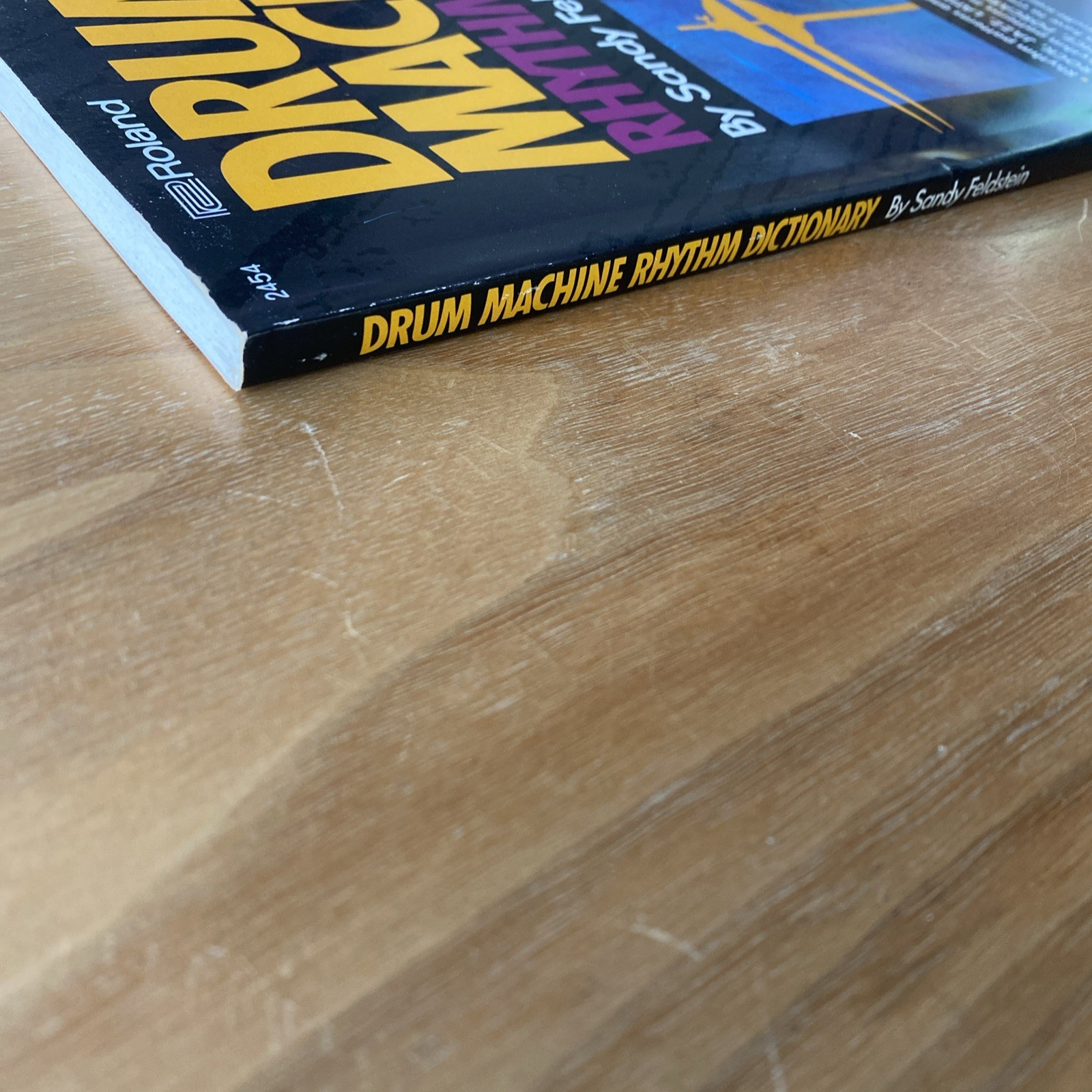ROLAND DRUM MACHINE RHYTHM DICTIONARY By Sandy Feldstein