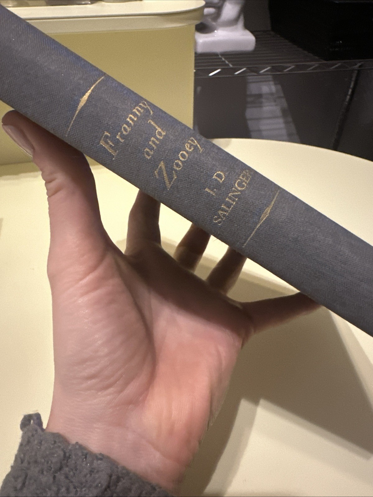 FIRST EDITION VINTAGE FRANNY AND ZOOEY J.D. SALINGER COLLECTIBLE RARE BOOK L7