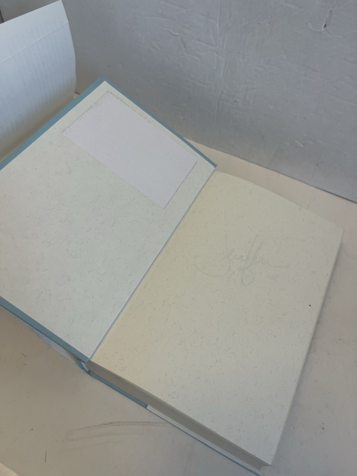 Holding Up the Universe by Jennifer Niven SIGNED 2016 Hardcover First Edition DJ