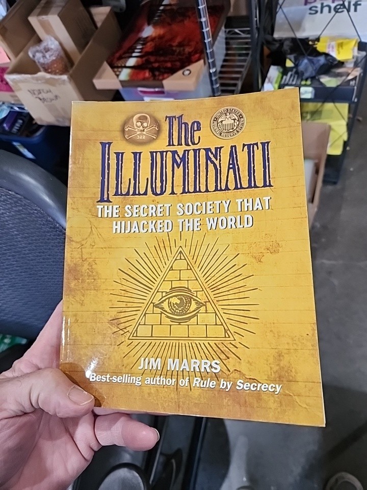 Illuminati : The Secret Society That Hijacked the World, Paperback by Marrs, …