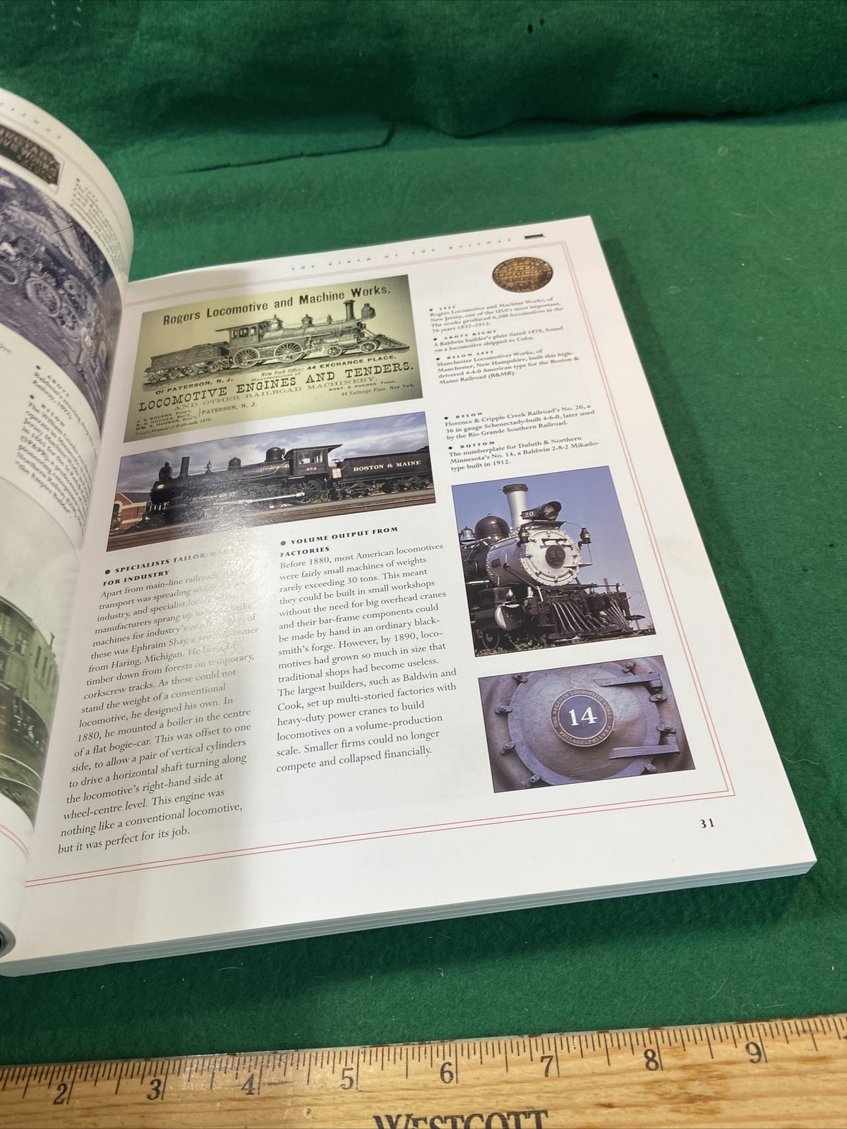 The World Encyclopedia of Locomotives by Garratt, Colin (KJT429)