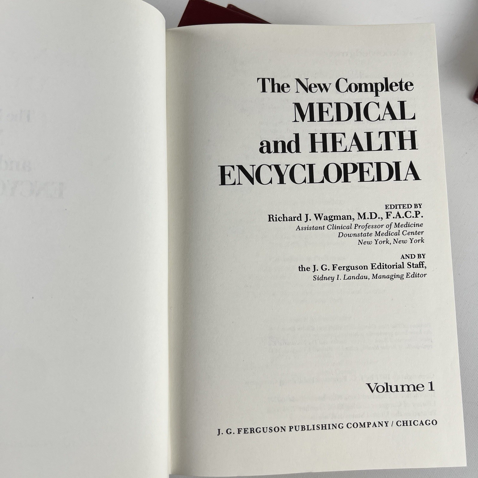 The New Complete Medical and Health Encyclopedia Vol 1-4 Hardcover Book Lot