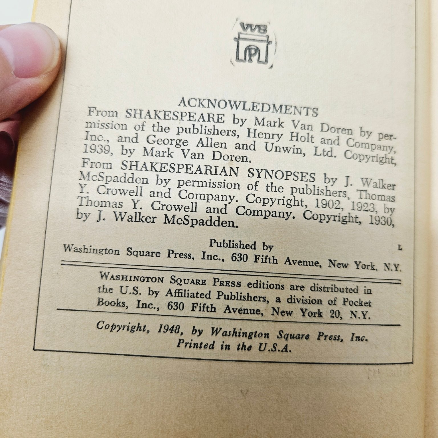 Vintage 1948 William Shakespeare Four Tragedies Washington Square Press Classic