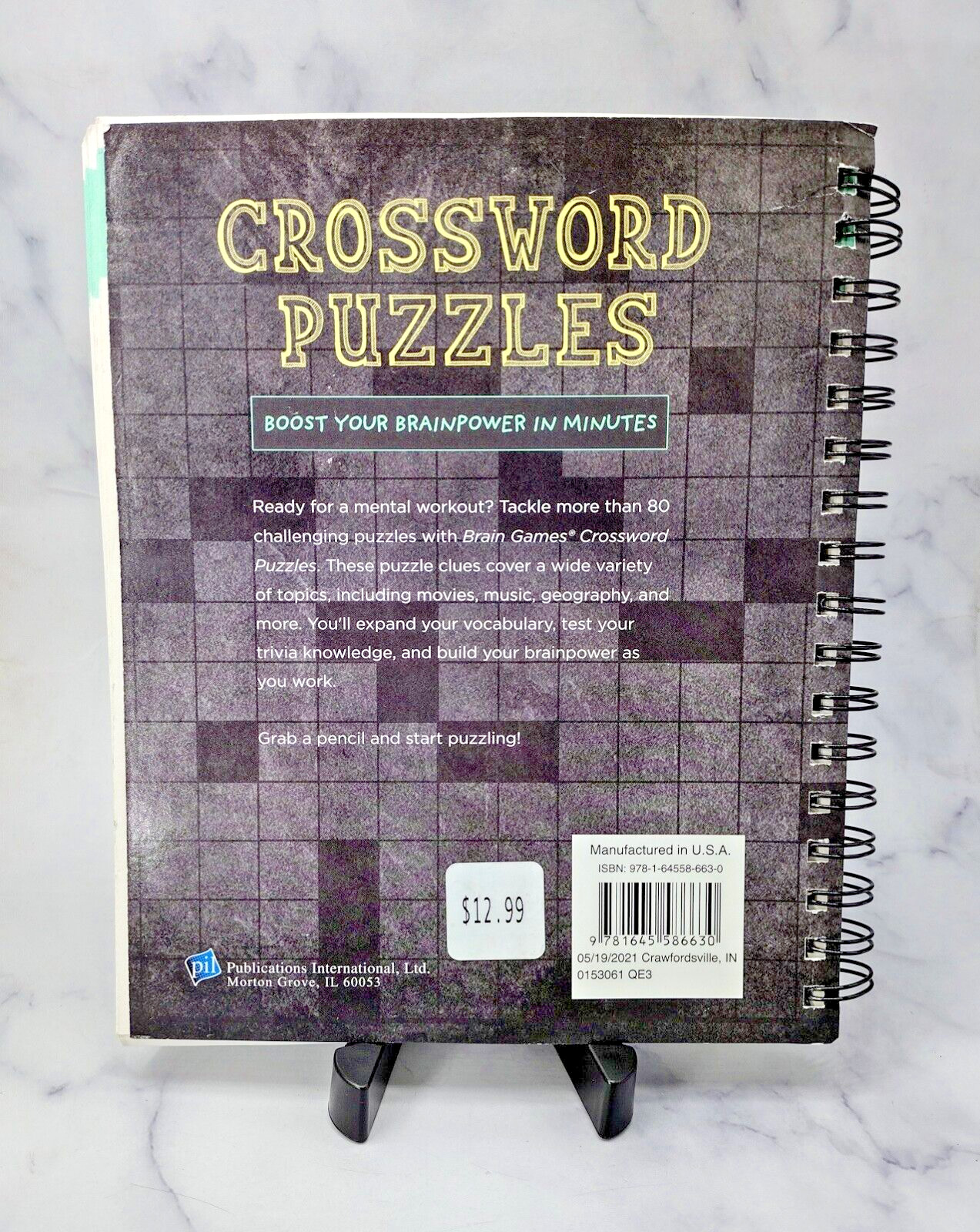 Brain Games Ser.: Brain Games – Crossword Puzzles (Chalkboard #2) 2021 Paperback