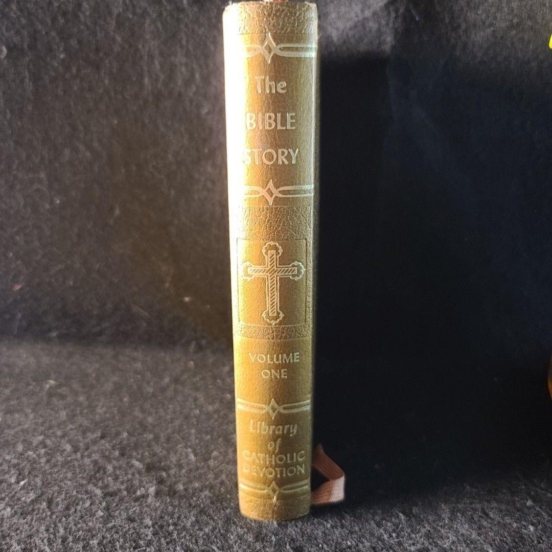 The Bible Story Vol. 1 Rev. Richard Beron 1959 The Catholic Press Hardcover