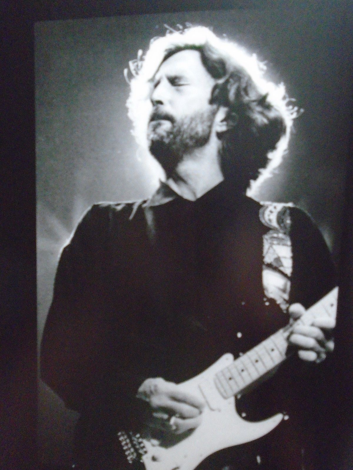CLAPTON THE ULTIMATE ILLUSTRATED HISTORY HARDCOVER BY CHRIS WELCH 2011