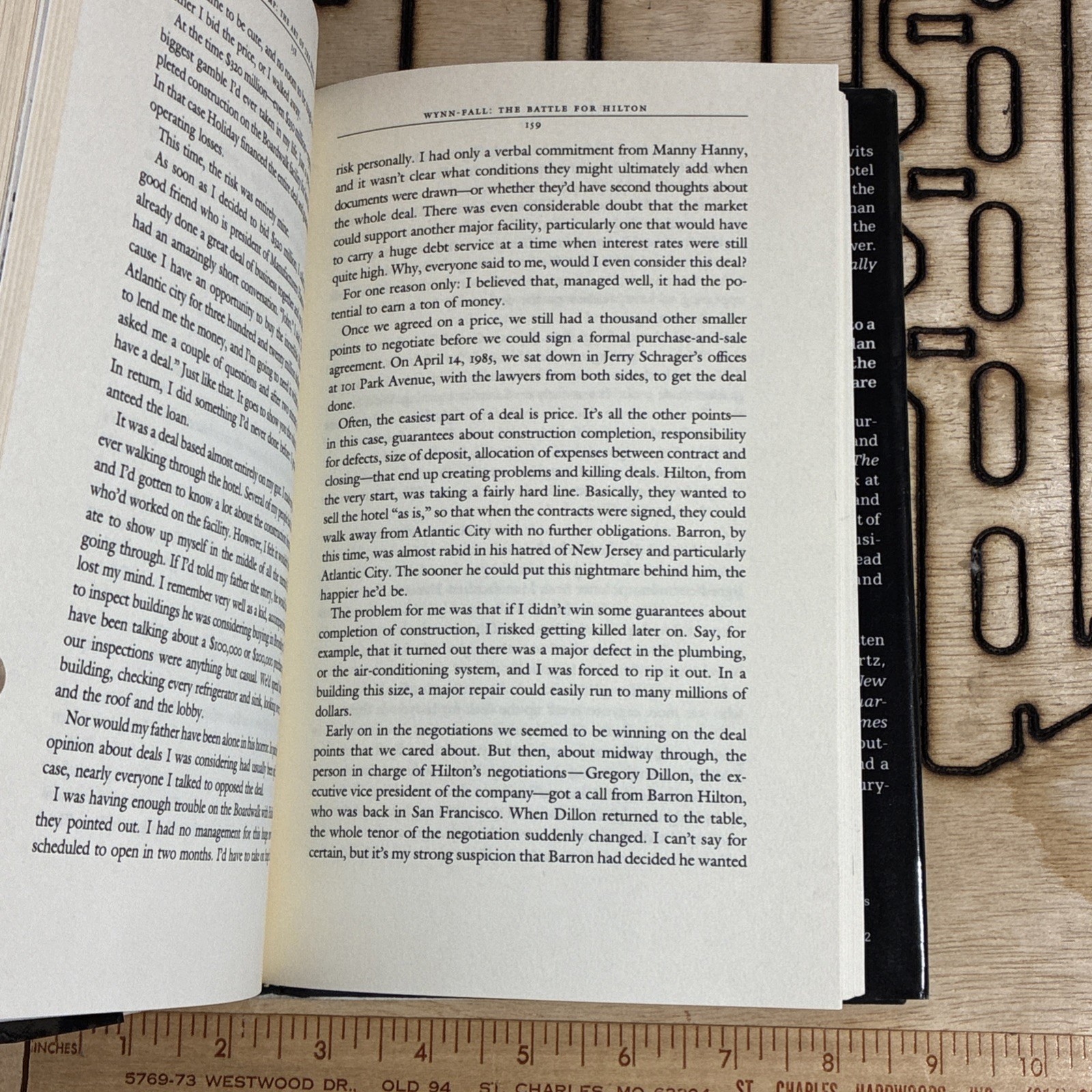 Donald Trump Business Book Art of the Deal Vintage 1st Ed HCDJ President 1987