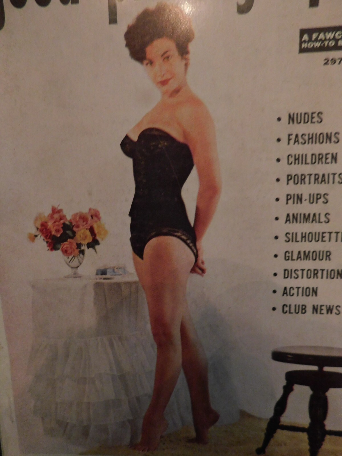 1956 Good Photography Fawcett Book BETTIE PAGE ELIZABETH TAYLOR + Nudes