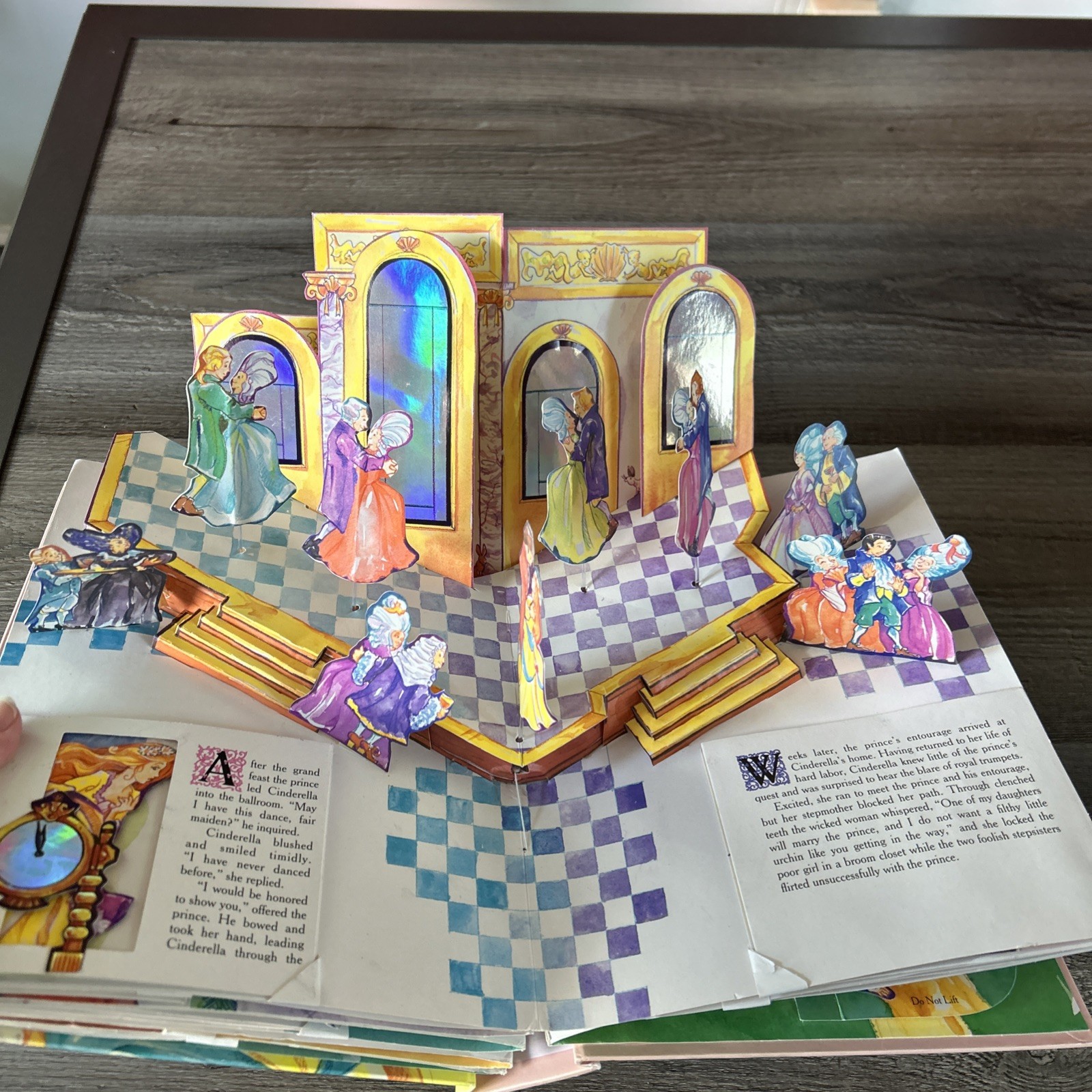 Cinderella : A Pop-Up Fairy Tale by Matthew Reinhart (2005, Novelty Book)