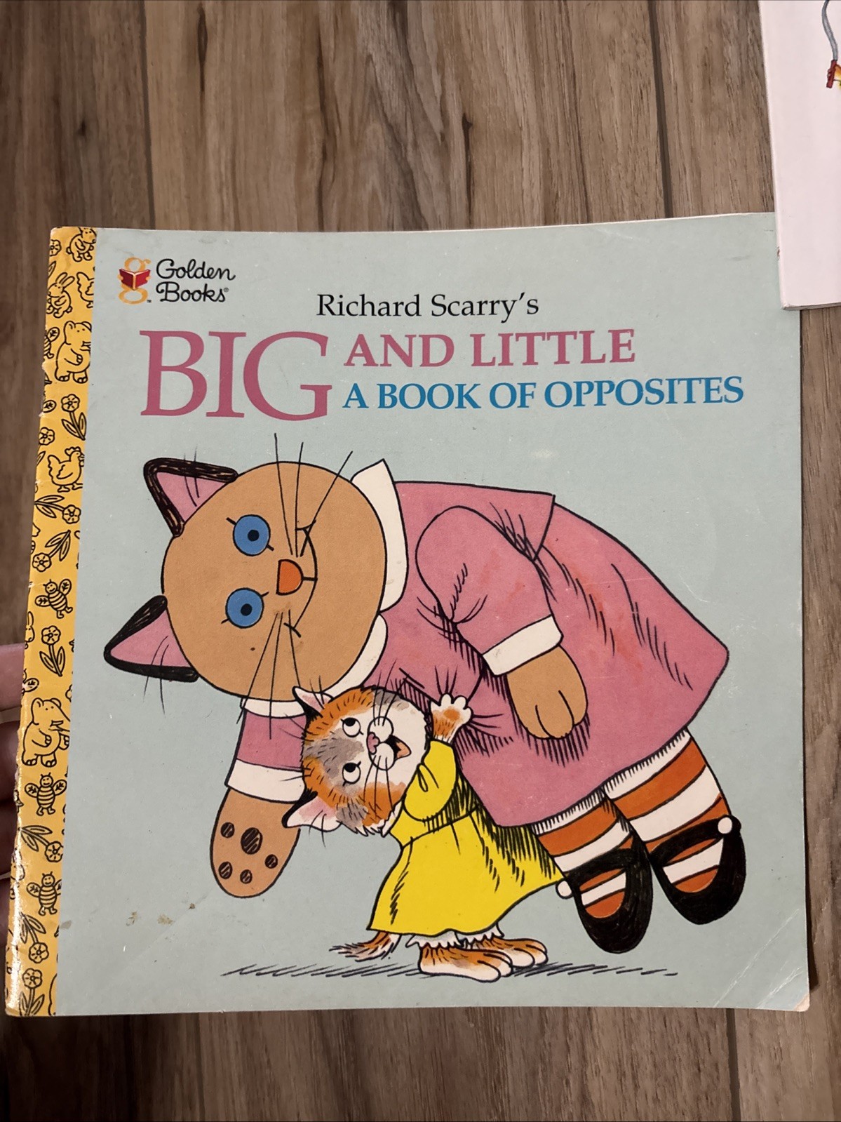 Richard Scarry lot 11 Books Mixed Lot Bedtime Stories And More