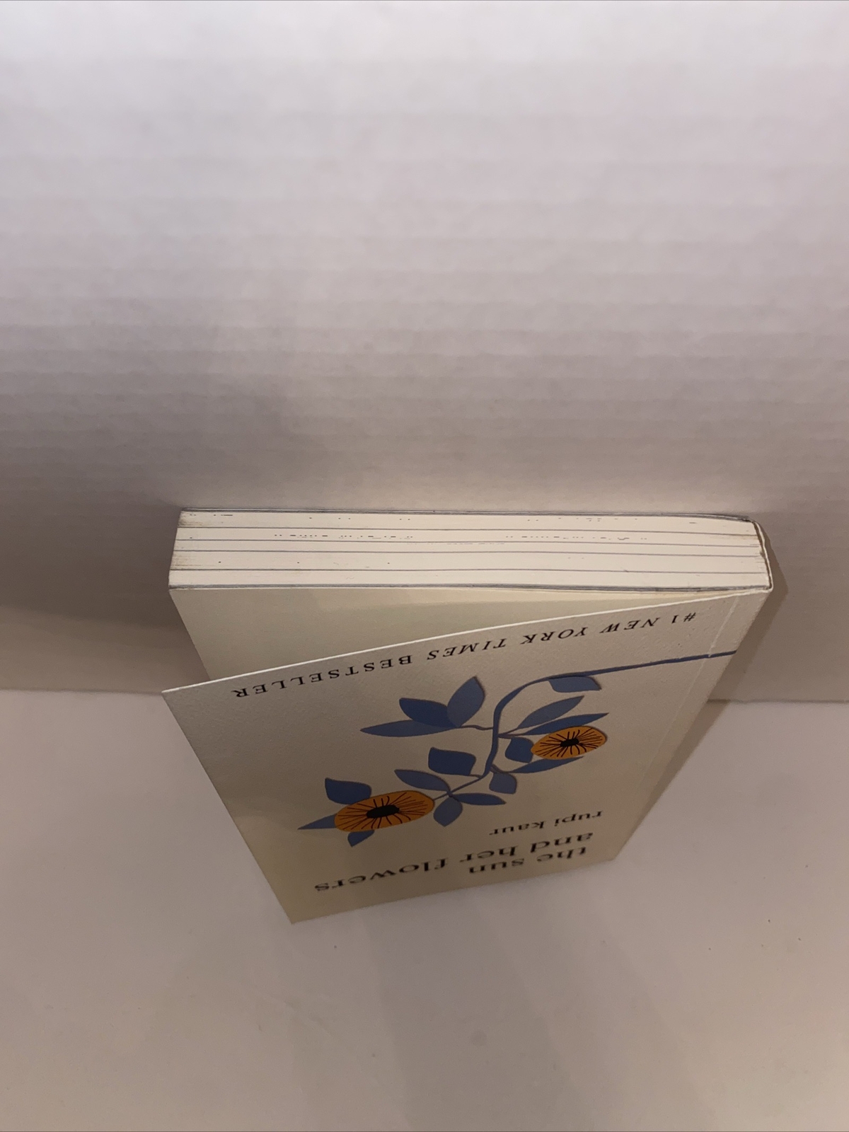 The Sun and Her Flowers by Rupi Kaur 2017 PB Book Poetry Love Poems Family