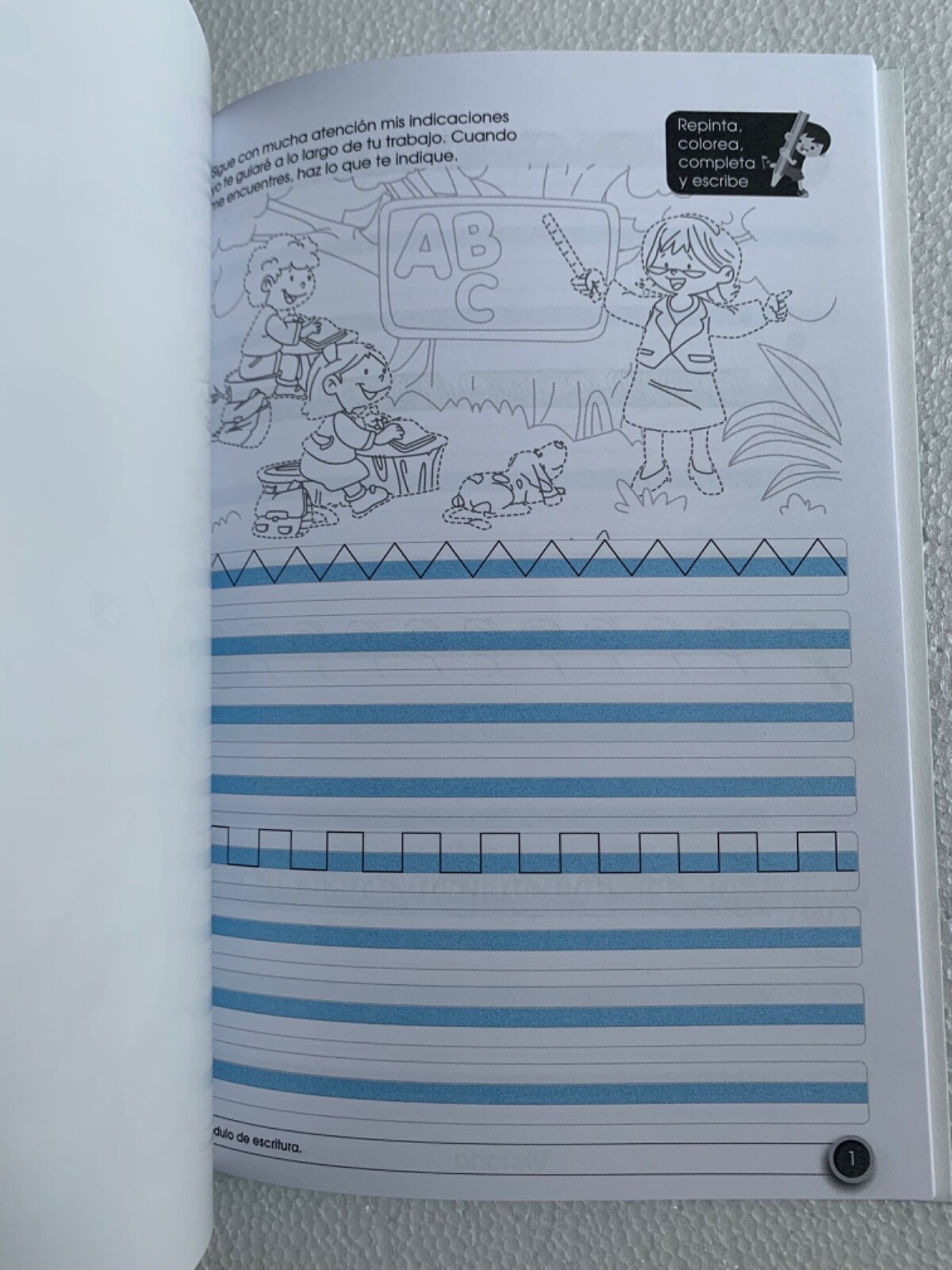 Victoria BOOK Learning to read in Spanish Libro de lectura y escritura VICTORIA
