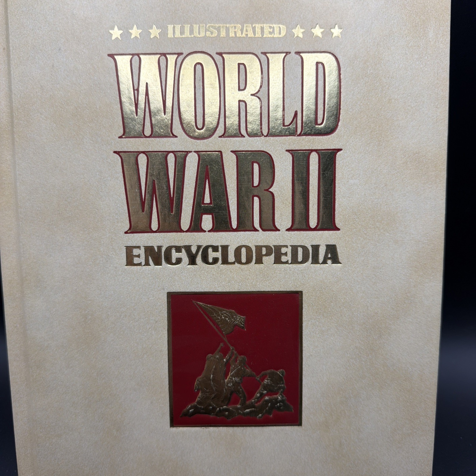 ILLUSTRATED WORLD WAR II ENCYCLOPEDIA, VOLUME 3, 1978, 420 PAGES