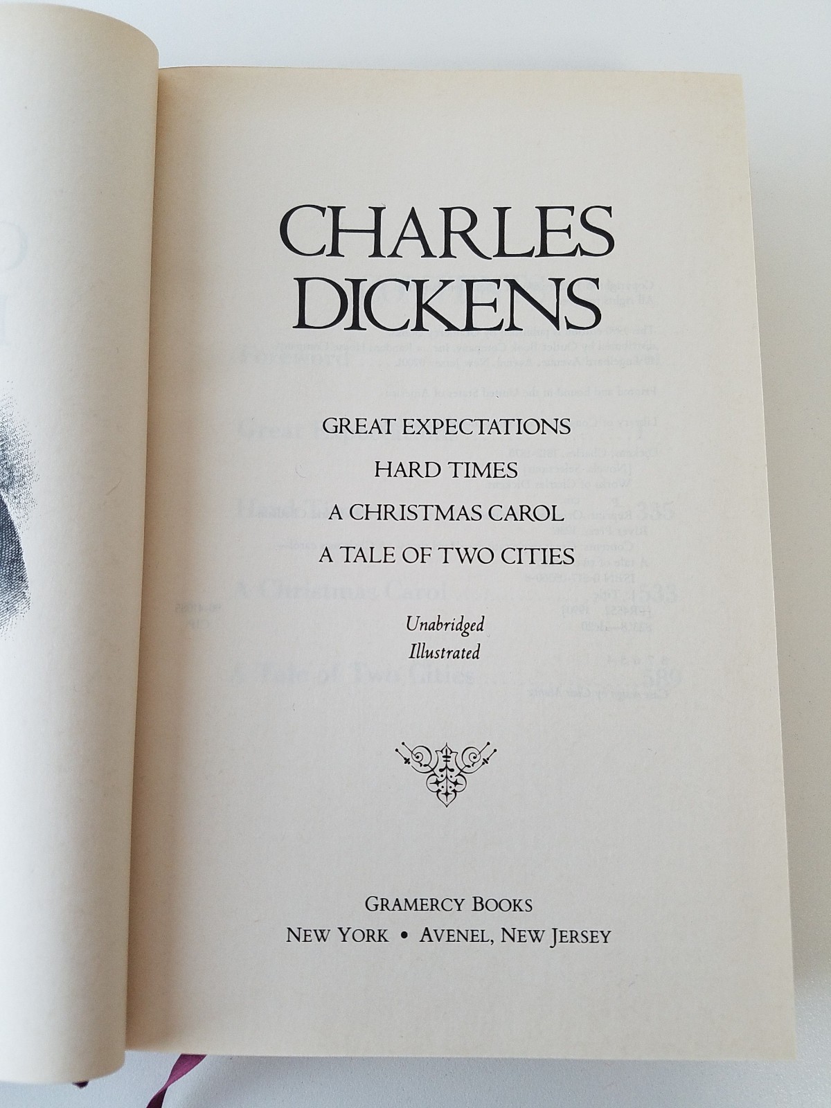 Works of Charles Dickens Four Complete Novels Illustrated Gramercy ©1982