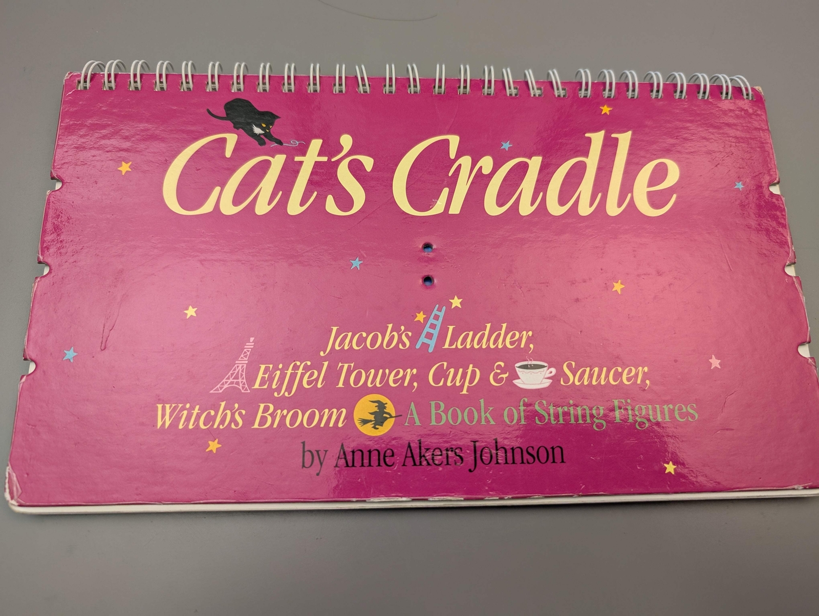Cat’s Cradle: A Book of String Figures Anne Akers Johnson SEE PICS