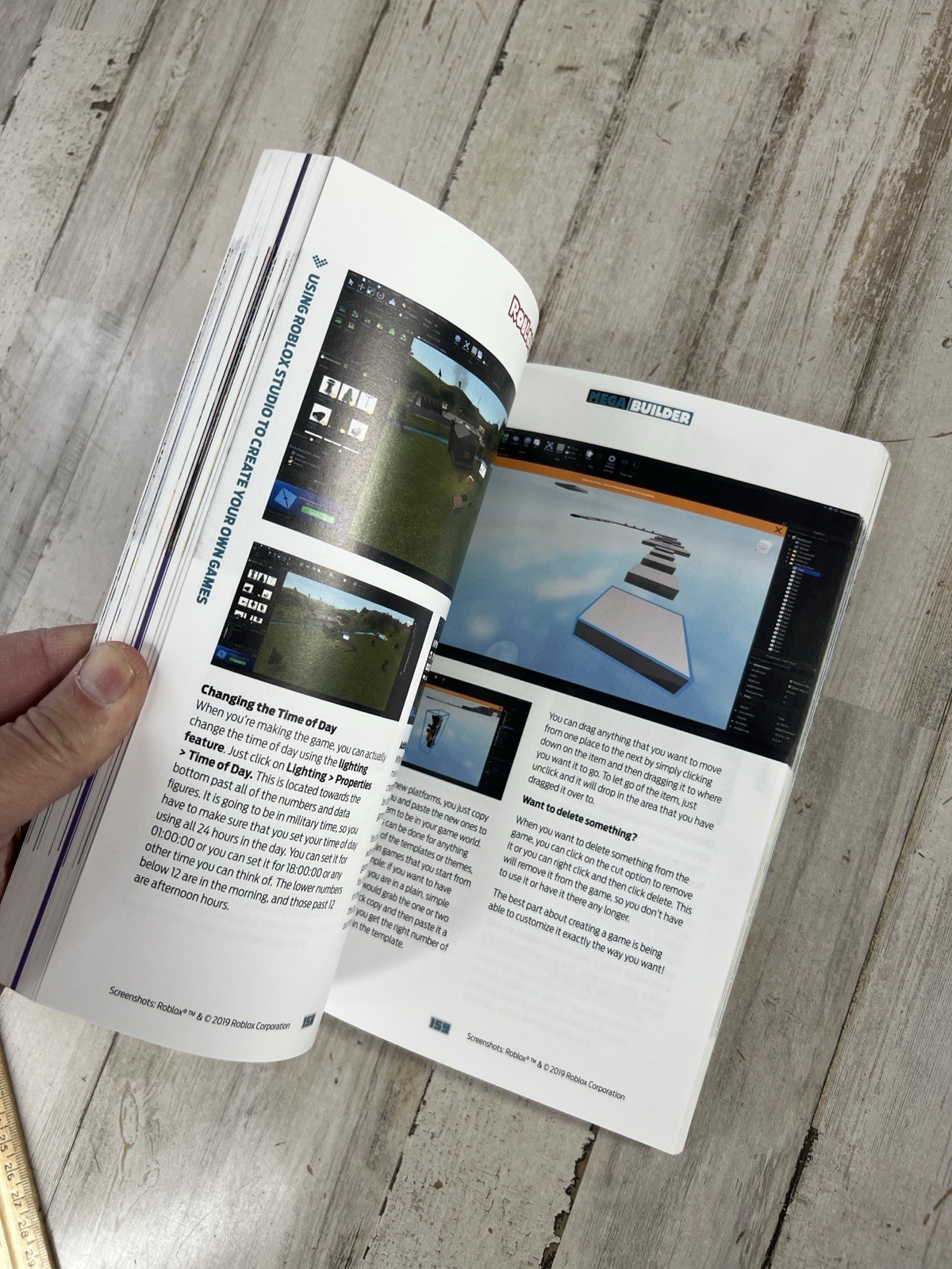 MEGA BUILDER, The Complete Guide to MINECRAFT Over 35 Pages