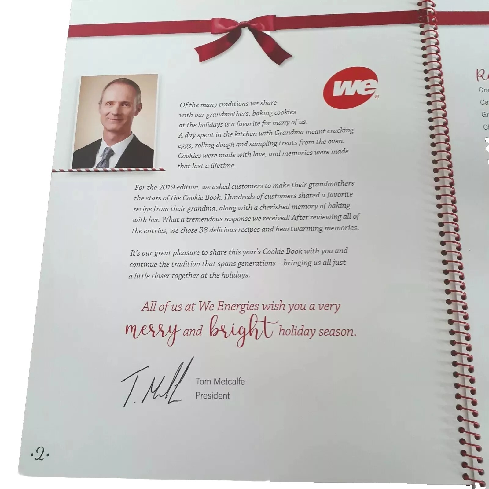 2019 WE Energies Cookie Book, 90th Anniversary Edition, Wire Spine, SC