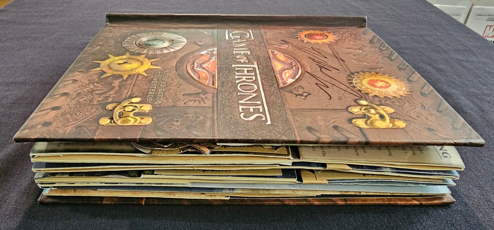 Game of Thrones A Pop-Up Guide to Westeros (2014) – Signed By George R R Martin!