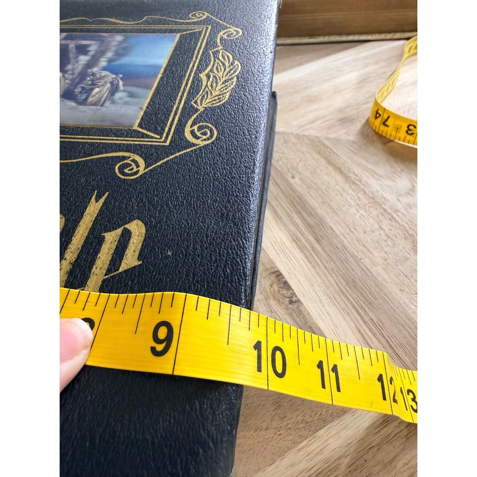 VTG 71 Family Bible Special Blue Ribbon Edition New Standard Reference Bible