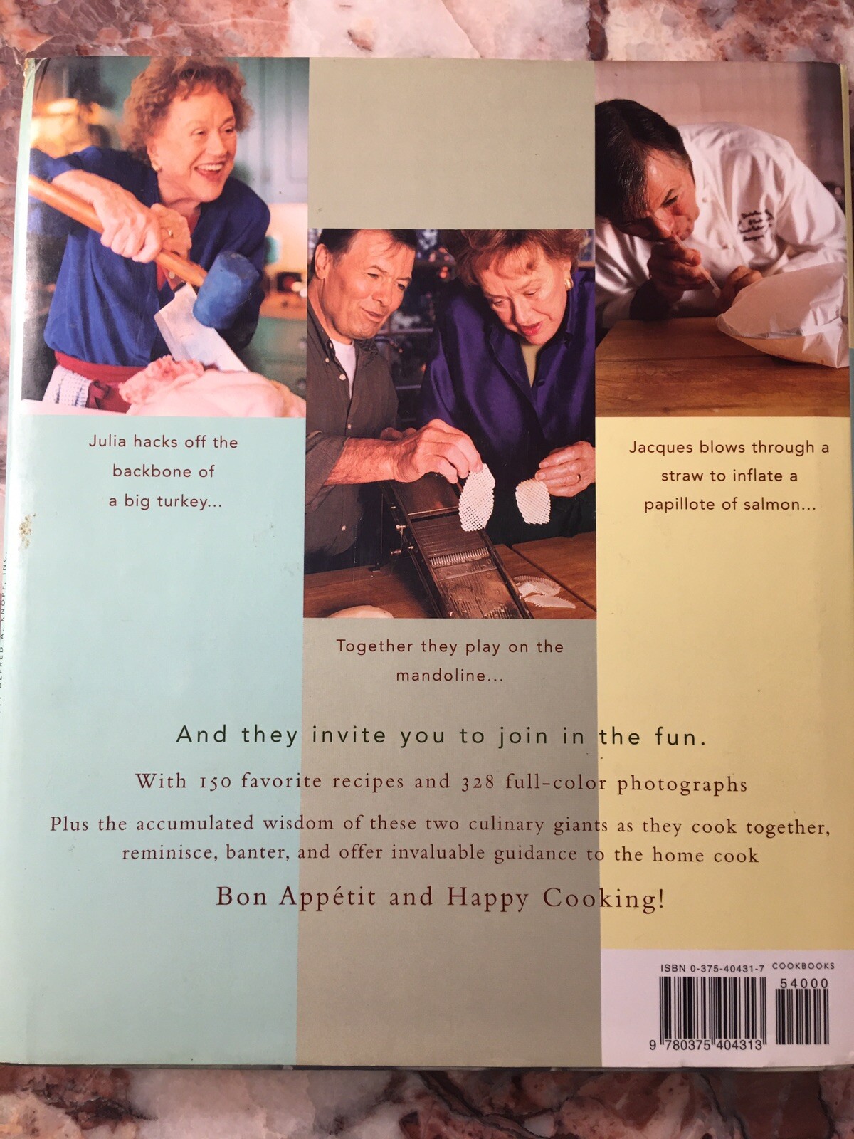 COOKBOOK: Julia and Jacques Cooking at Home. Printed 2000. 430 Pages. Preowned.