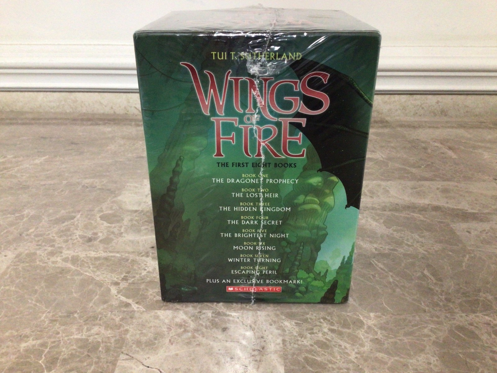 Wings of Fire: 8 Book Box Set (#1-8) the First Eight Books Tui T Sutherland NEW