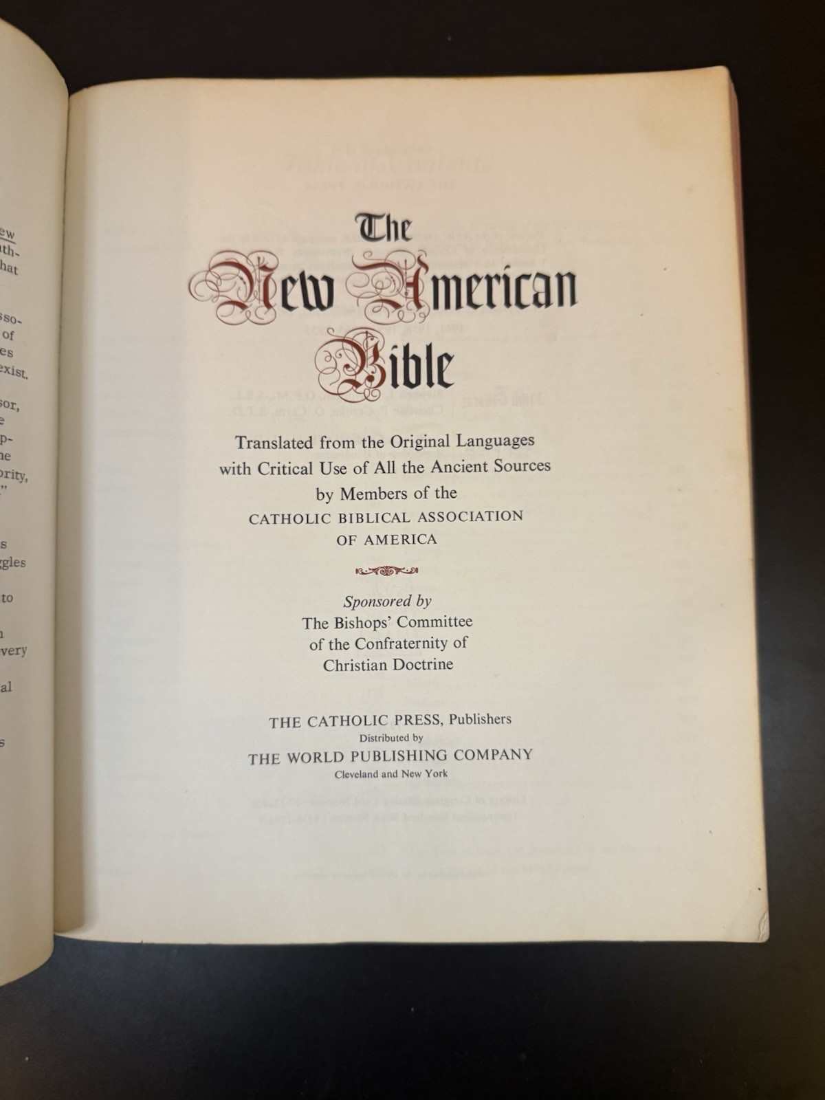 Holy Bible New American Bible NAB Catholic Press World Paperback 1970 1st Ed