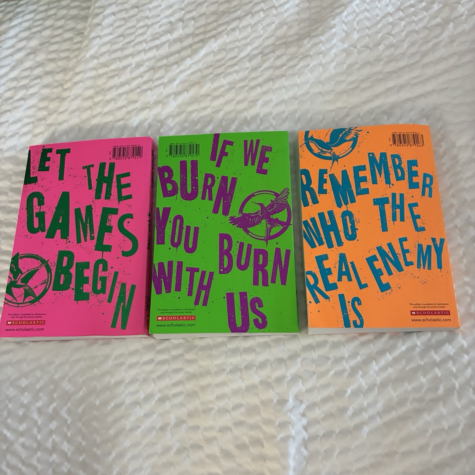 Rare Hunger Games Trilogy: Propaganda Edition 3 Book Box Set Very Good Condition