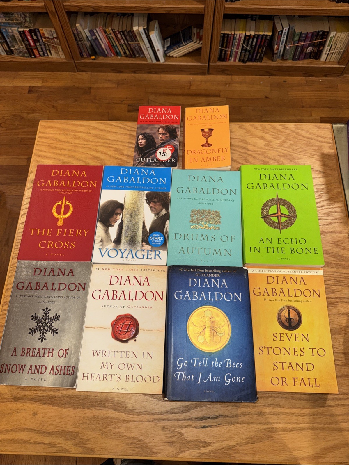 Outlander Series complete set 9 Diana Gabaldon 1 is a hardcover + bonus book