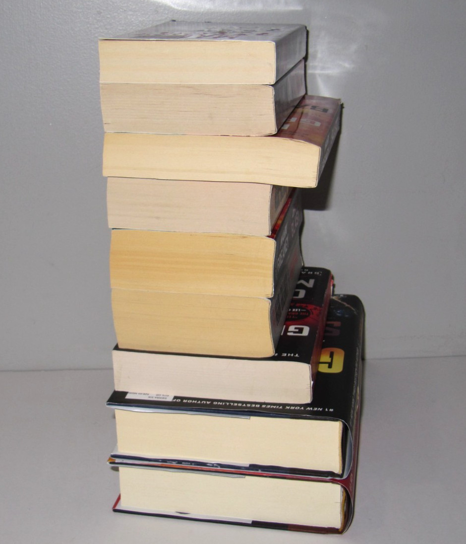 Lot of 9 Gray Man books by Mark Greaney PB/HB