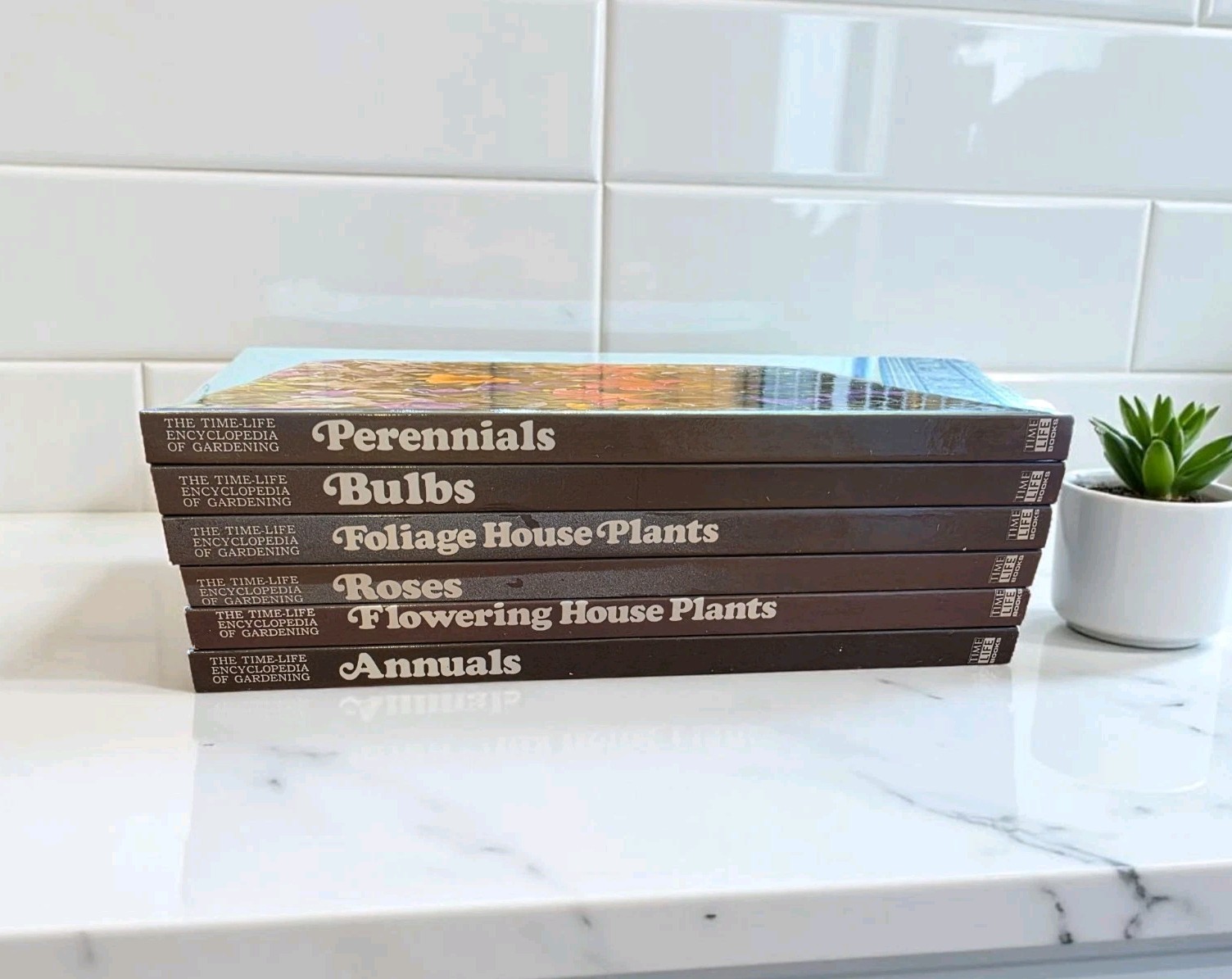 Time Life Books Encyclopedia of Gardening Lot Of 6 Hardback Books READ