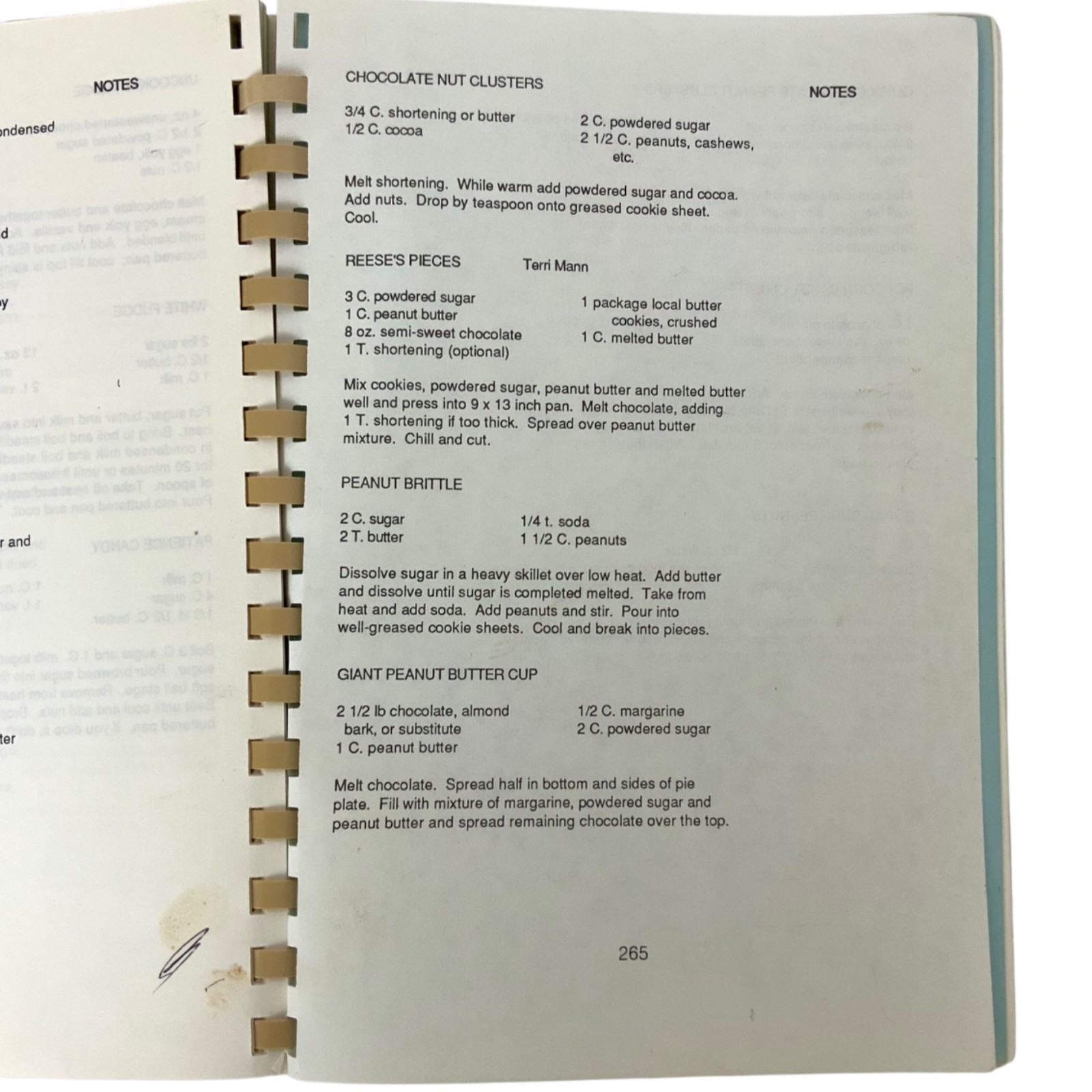 What Cooks In Cairo Coca-Cola 1989 Maadi Womens Guild Spiral-Bound Cookbook