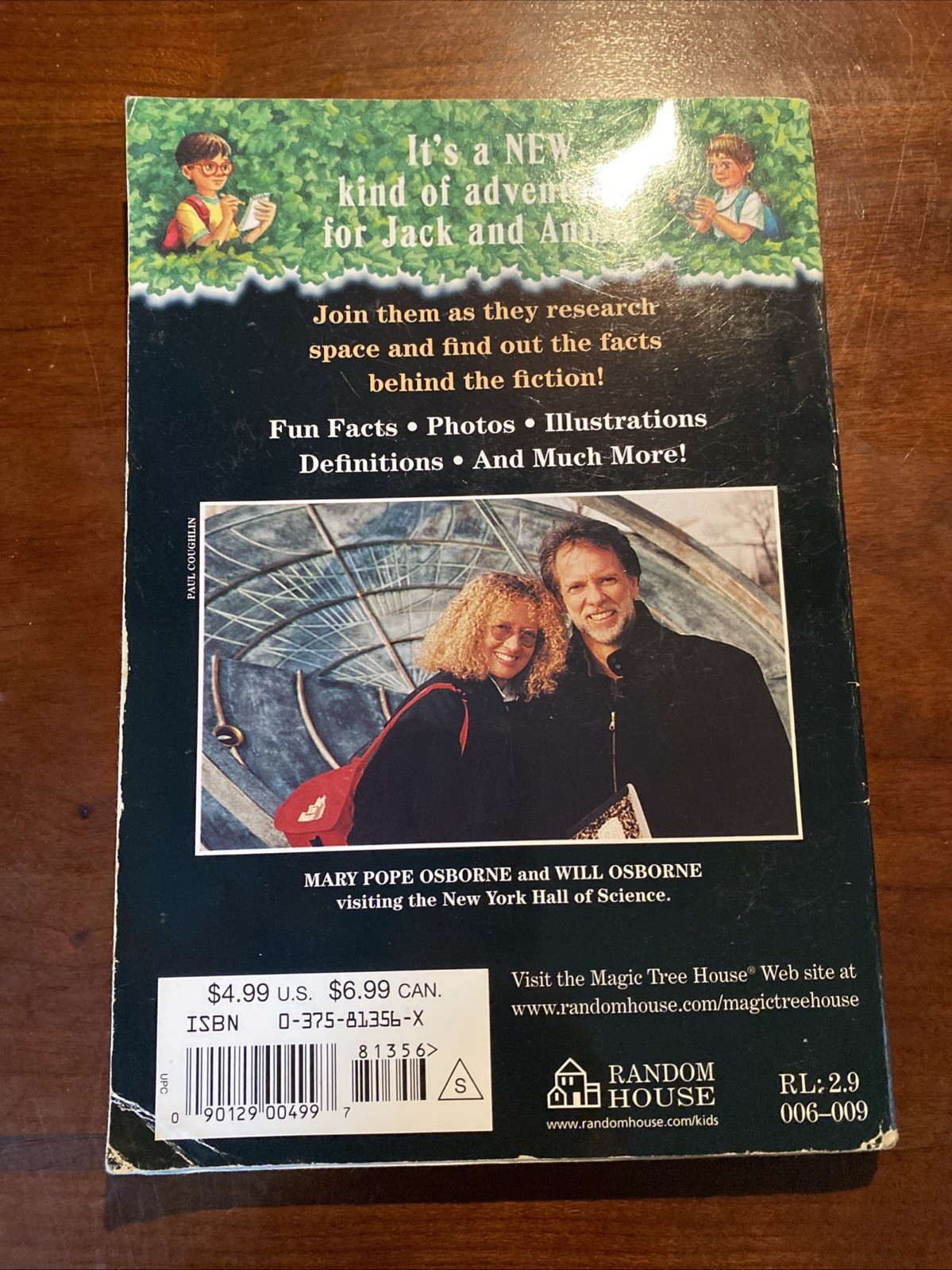 VINTAGE 2002 – Space : A Nonfiction Companion to Magic Tree House #8