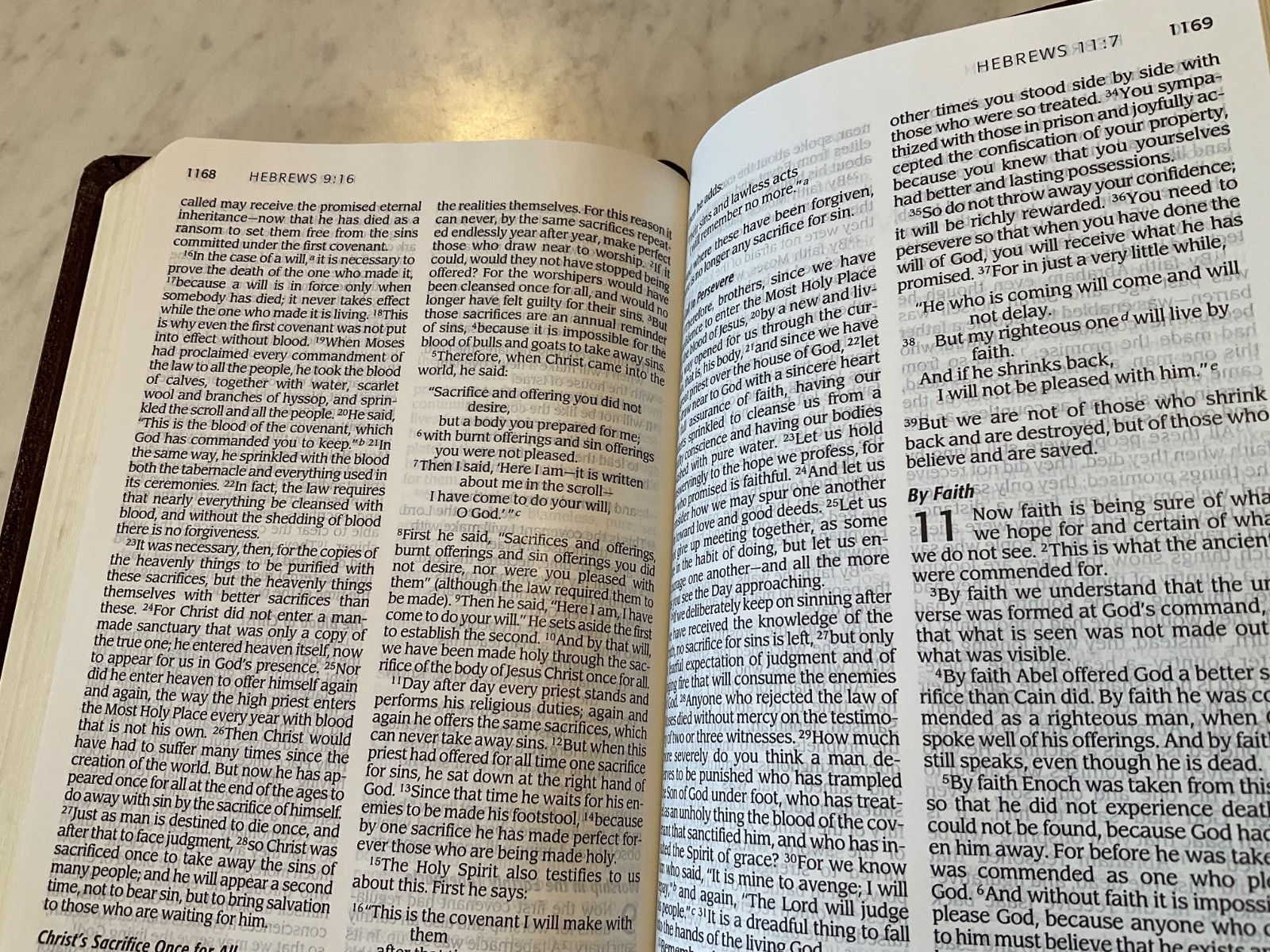 Bible NIV 1984 Large Print Thinline Burgundy Bonded Leather Excellent Condition