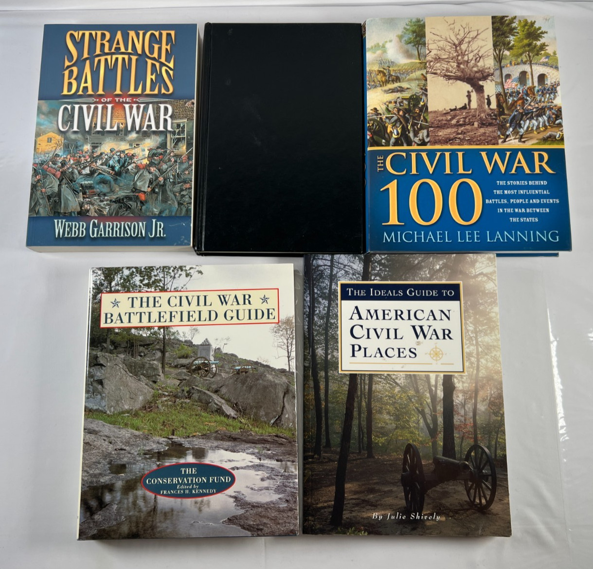 Lot of 5 Civil War Themed Books, Battlefield Guide, Civil War Places, Facts..