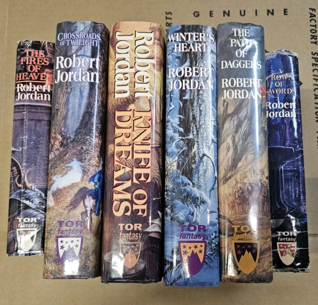 Lot of 6 Wheel of Time HC Books Robert Jordan